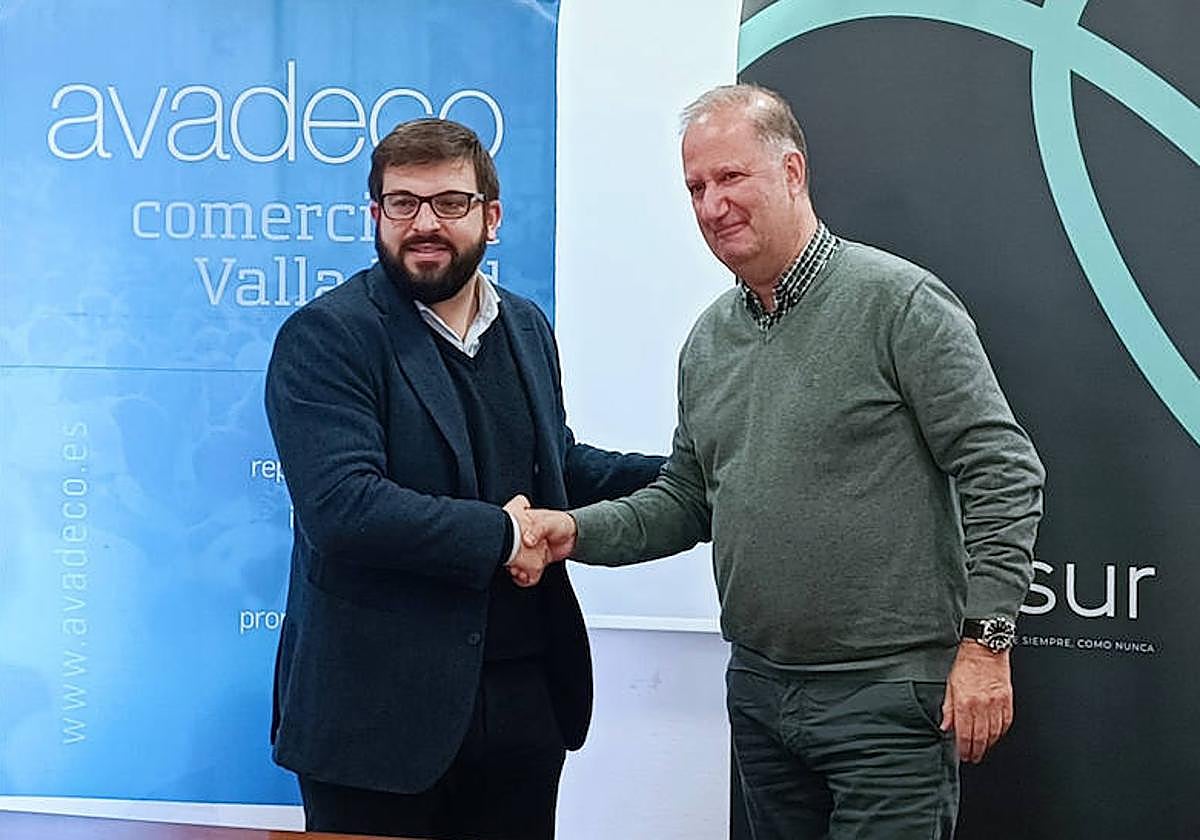 Avadeco y Vallsur firman un acuerdo para fortalecer el comercio urbano